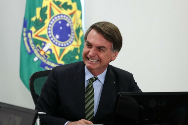 Pautas-bomba: Deputados faltam votação e frustram parte do ajuste fiscal de  Dilma, Brasil